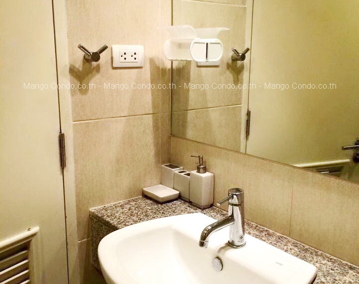 The clover thonglor 1 bed (13) mc